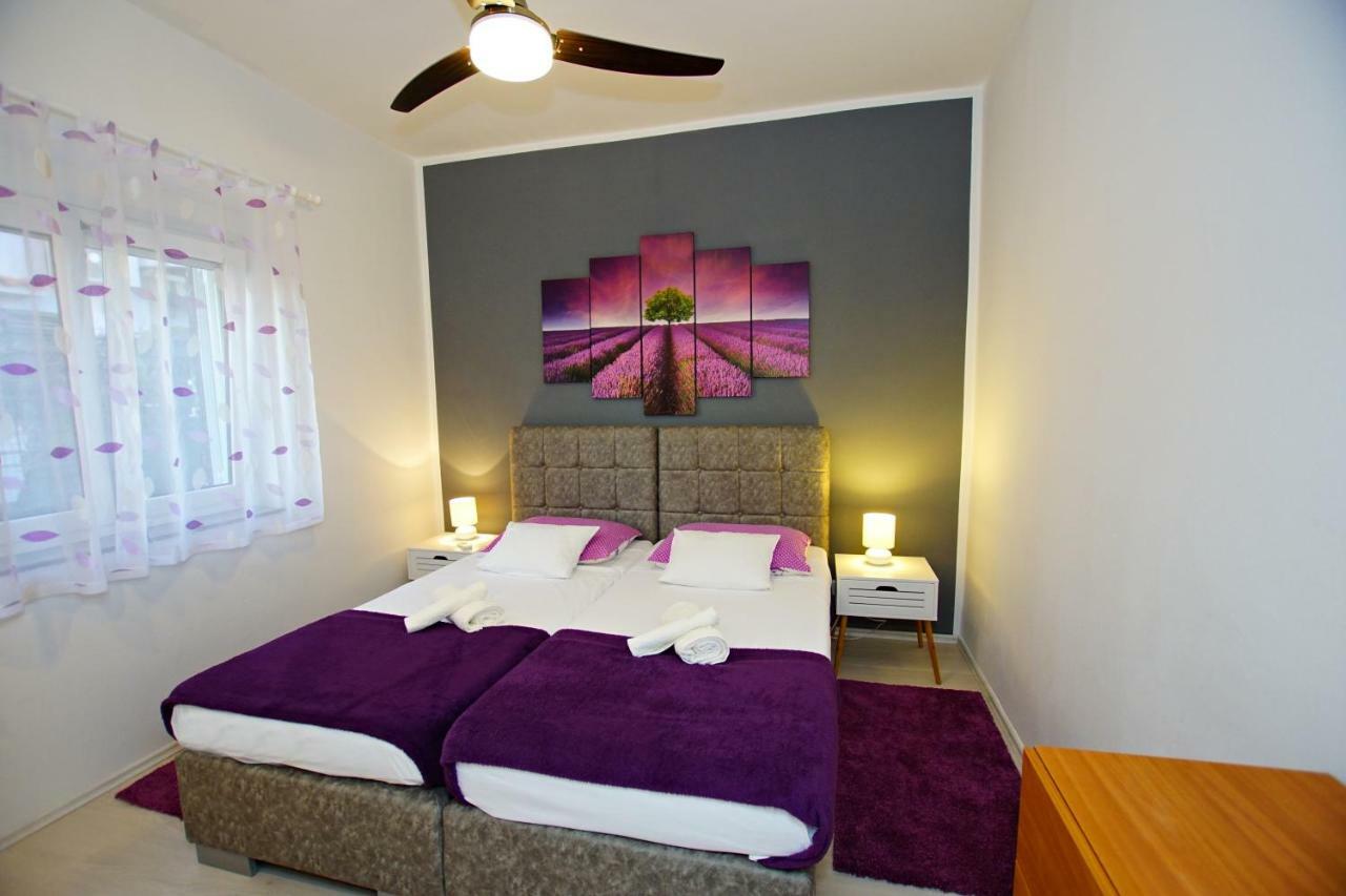 Apartments Villa Ra Zaboric Bagian luar foto